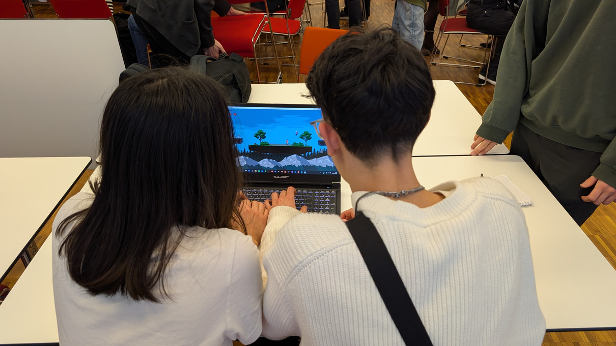 Jump Fight Gameplay Screenshot